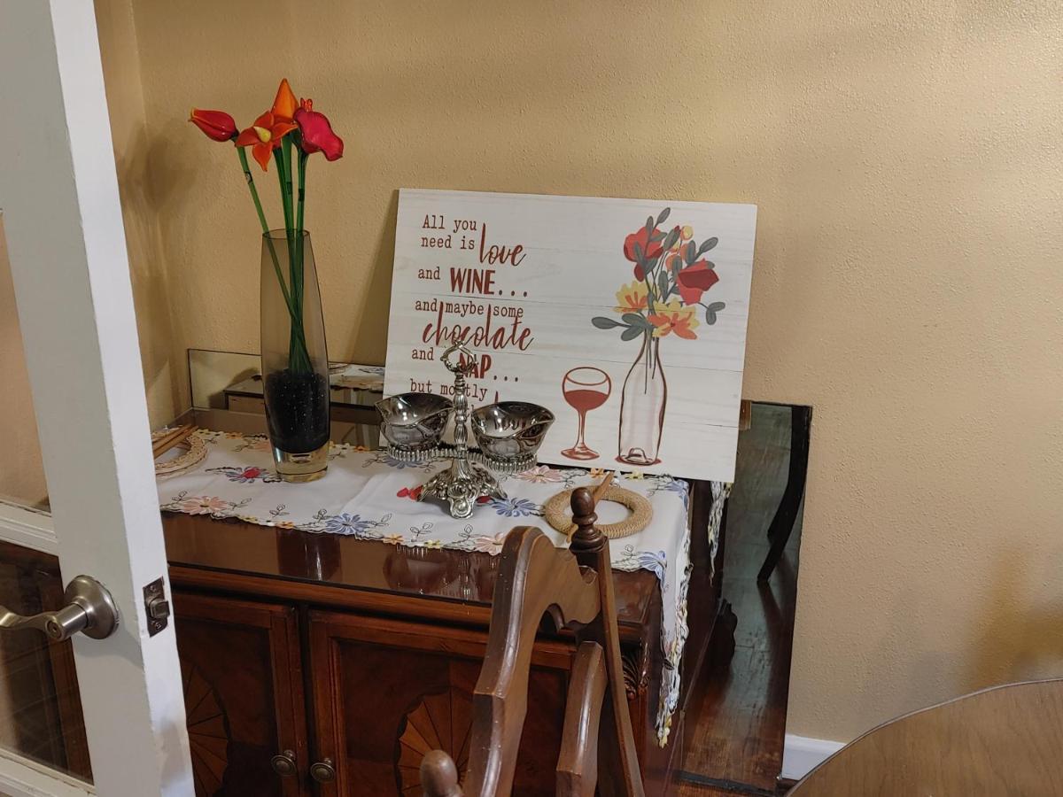 The Kind House Hosting, Low Monthly Rates, Traveling Nurses, Fletc, & Travelers! Brunswick Eksteriør bilde
